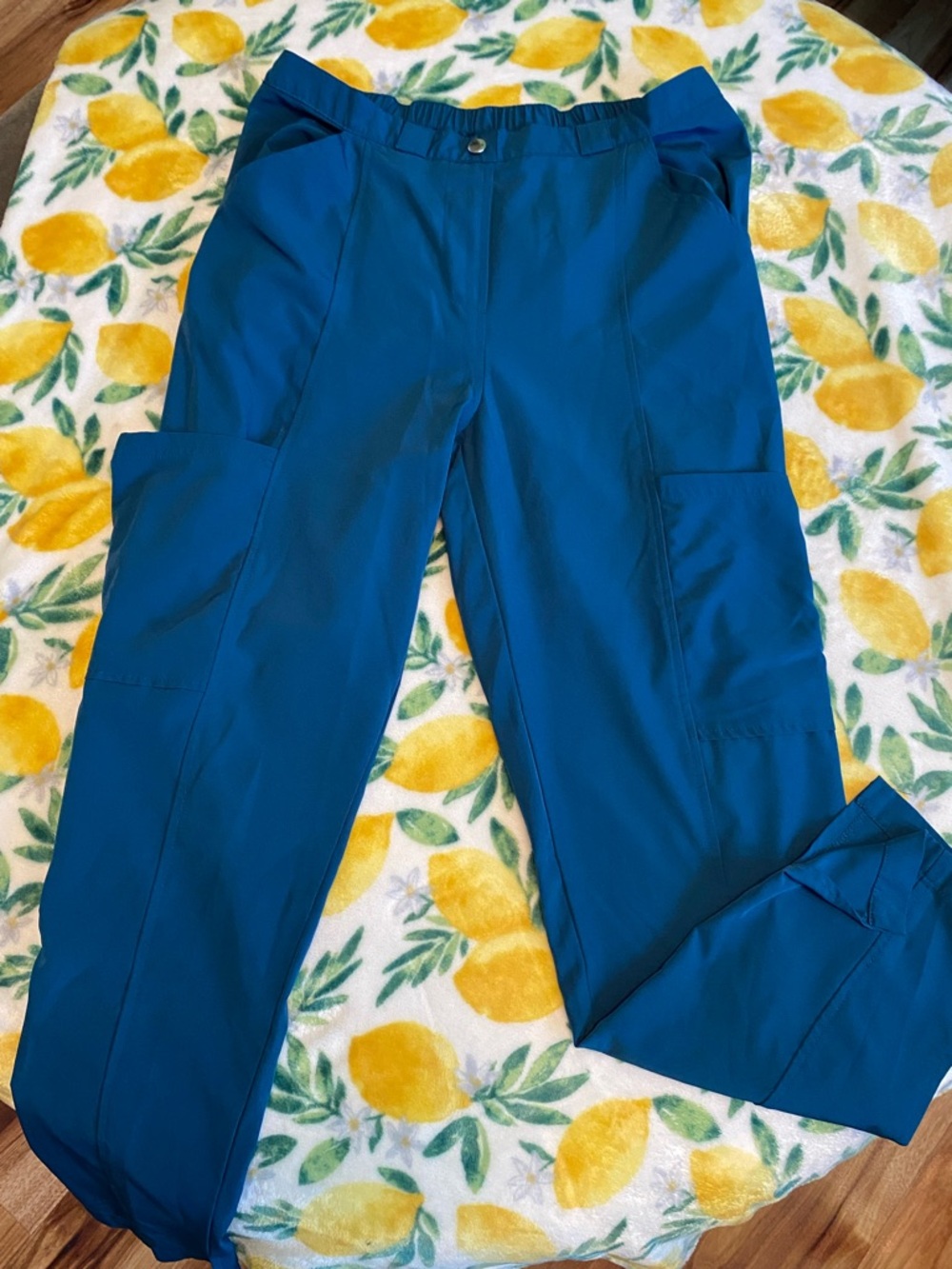 Women’s Teal Cargo Pants with Utility Pockets - Unbranded